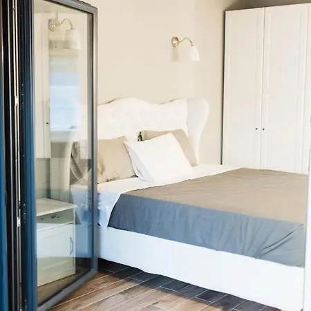 Secret Paradice-hidden Getaway-private Taktikoupoli