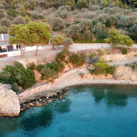 Villa Secret Paradice-hidden Getaway-private Taktikoupoli