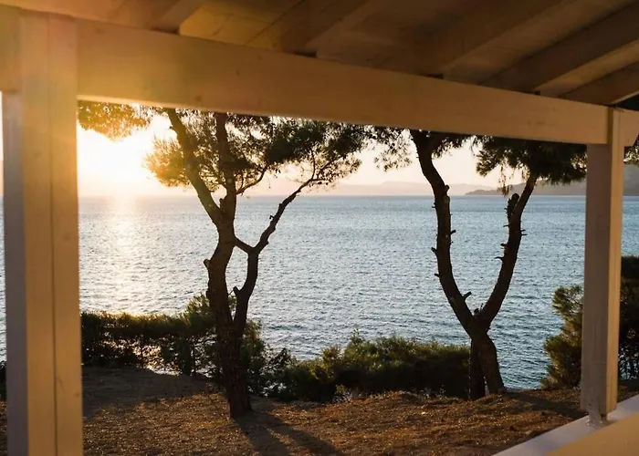 Secret Paradice-hidden Getaway-private *